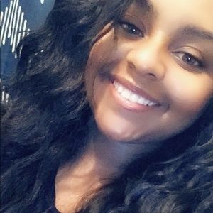 Meet your Posher, Lenore